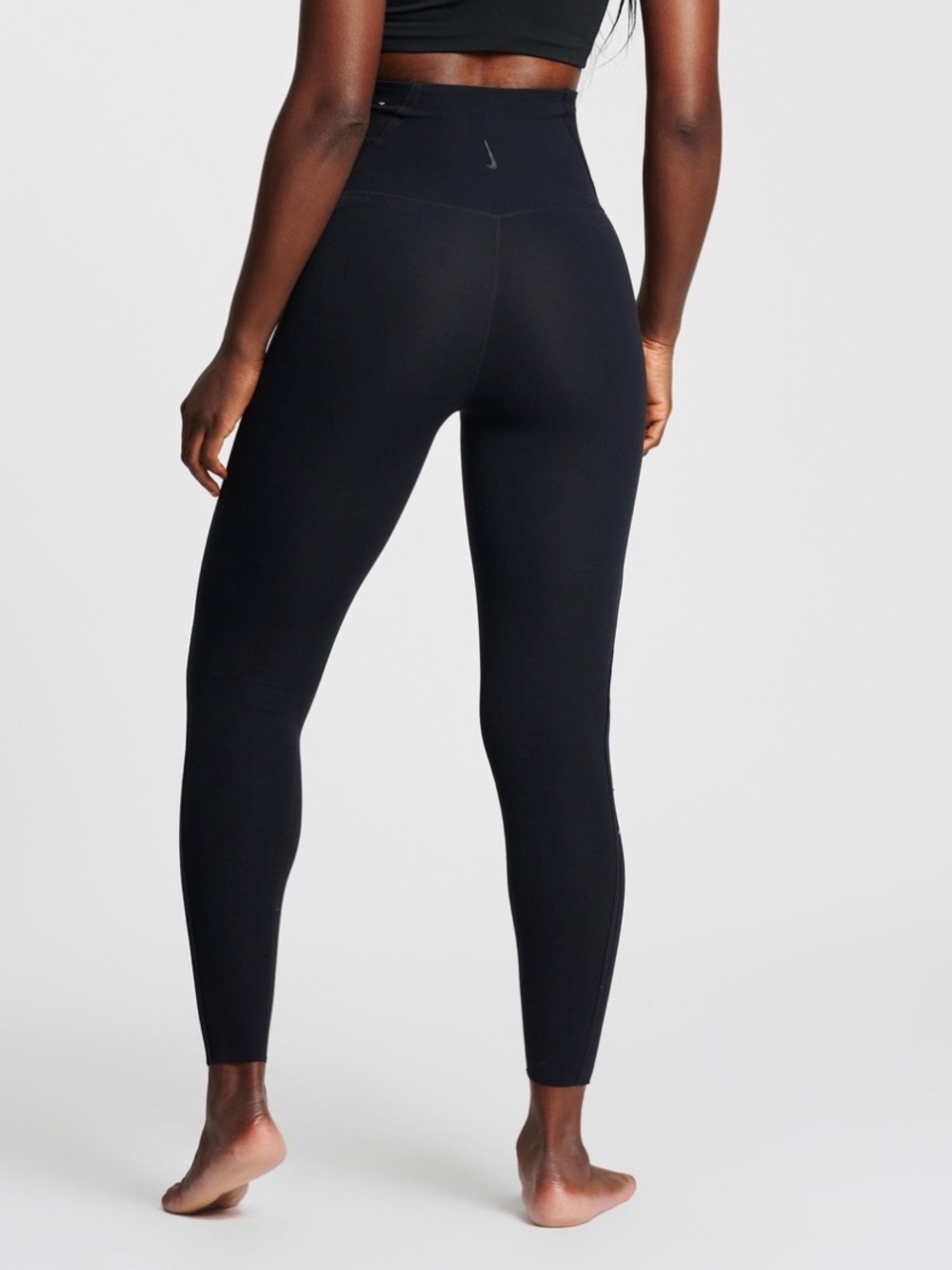 Nike Yoga Luxe Drifit Women’s Black Leggings - Picture 3 of 15